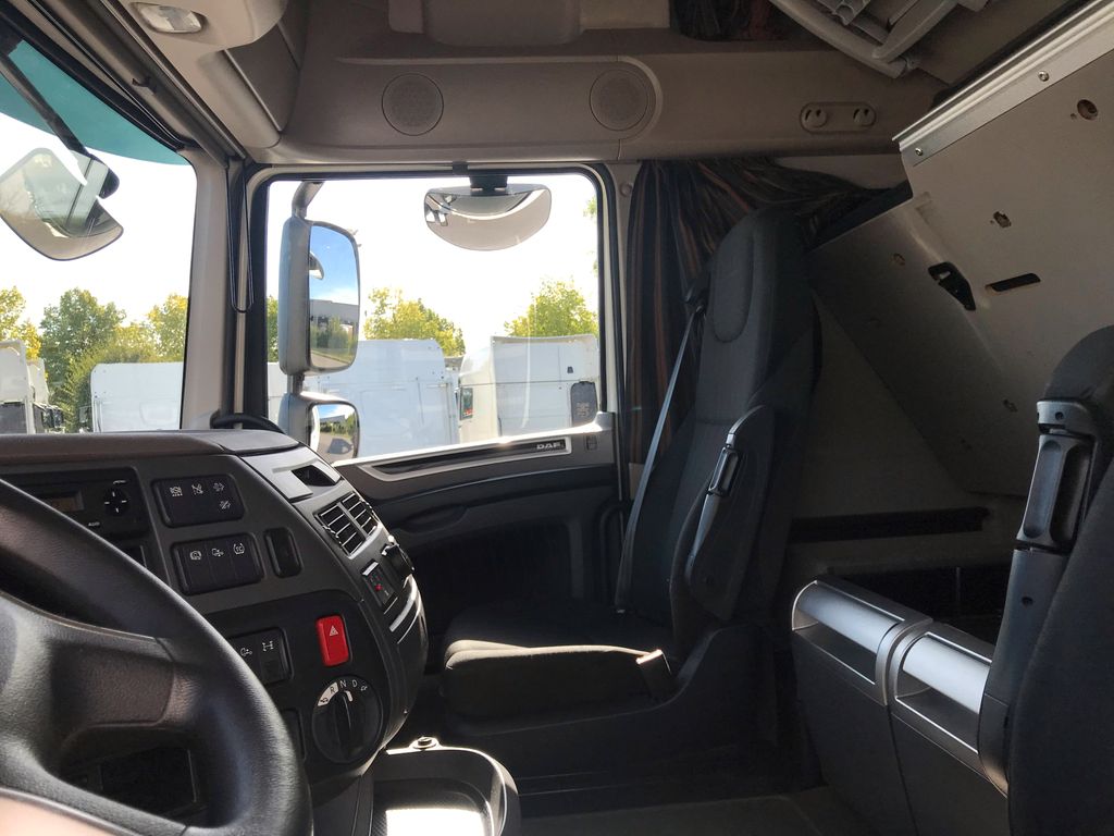DAF XF 480 FT SSC, TraXon, ZF Intarder, Low Deck - Photo 9