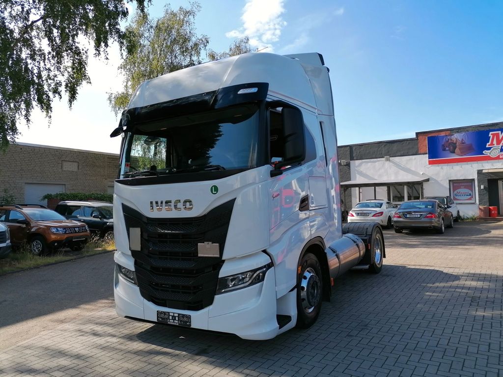 Iveco S-WAY 460, LNG, Retarder, Mautfrei - Photo 1