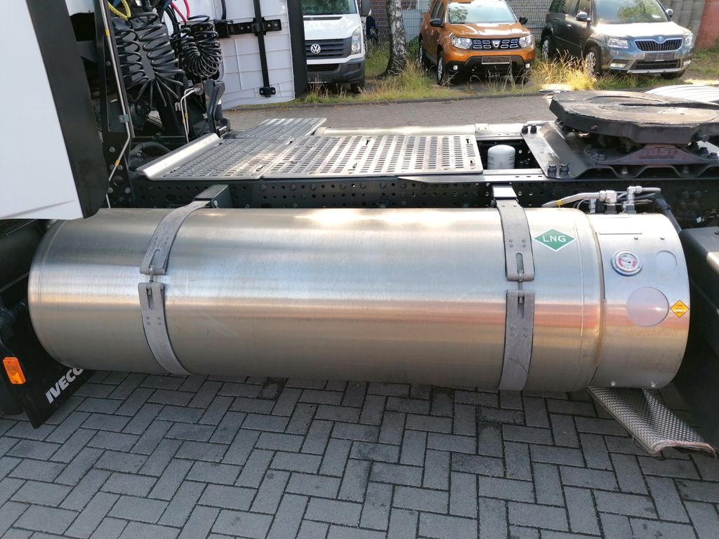 Iveco S-WAY 460, LNG, Retarder, Mautfrei - Photo 12