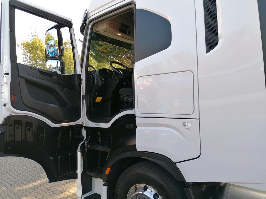 Iveco S-WAY 460, LNG, Retarder, Mautfrei - Photo 17