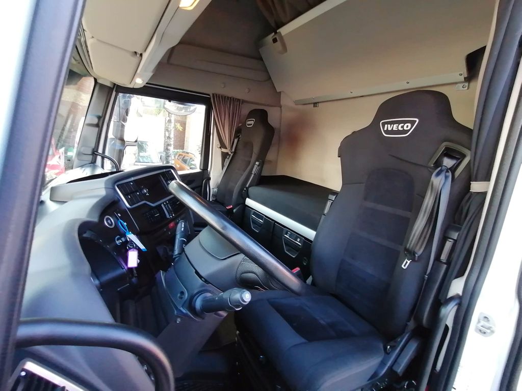 Iveco S-WAY 460, LNG, Retarder, Mautfrei - Photo 18