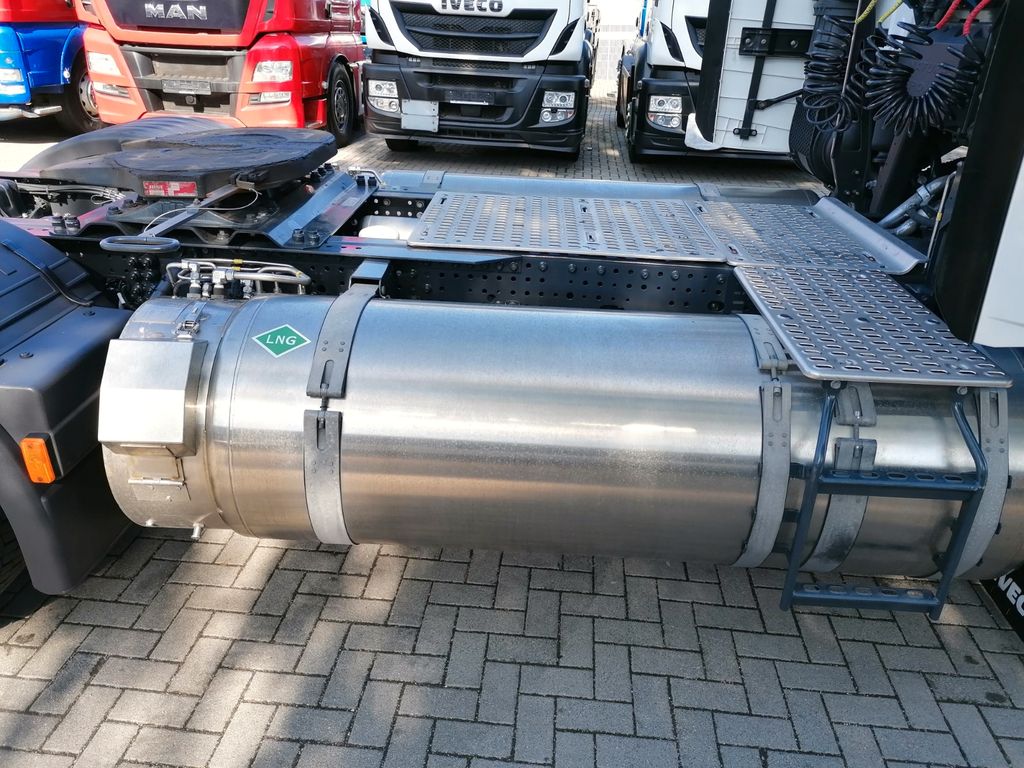Iveco S-WAY 460, LNG, Retarder, Mautfrei - Photo 38