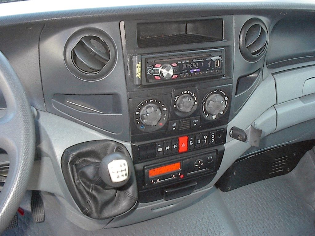 Iveco Daily - Photo 11