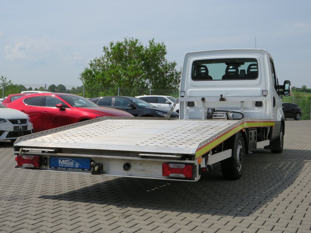 Iveco Daily 35S18 - Photo 9