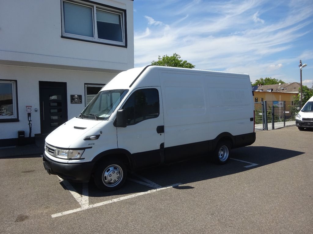 Iveco Daily 35C13 2.8 ZWILLINGSBEREIFT - Photo 24