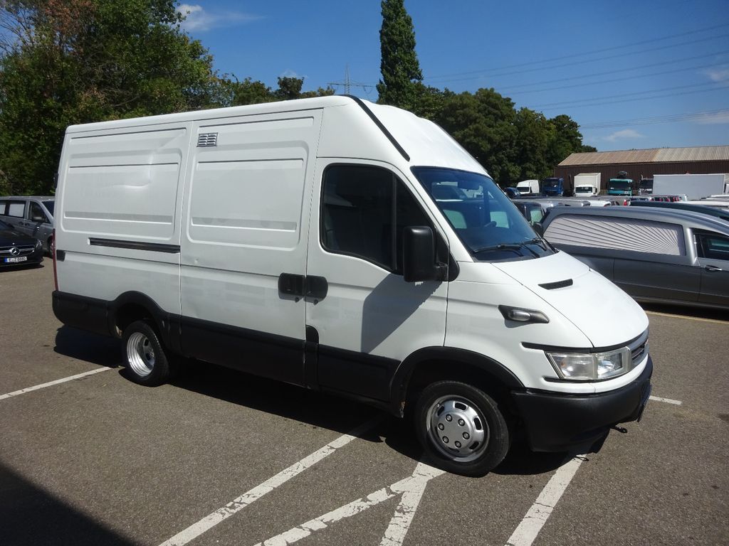 Iveco Daily 35C13 2.8 ZWILLINGSBEREIFT - Photo 27