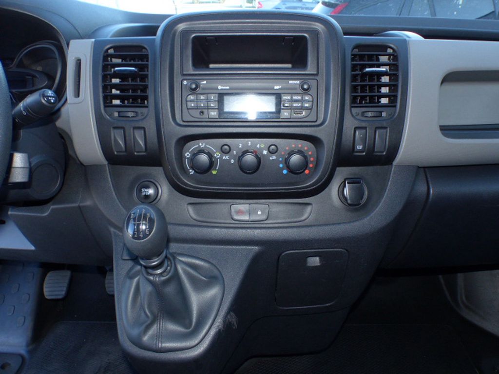 Renault Trafic 95 dCi-Energy Kasten L2H1 + Klima 3-Sitze - Photo 16