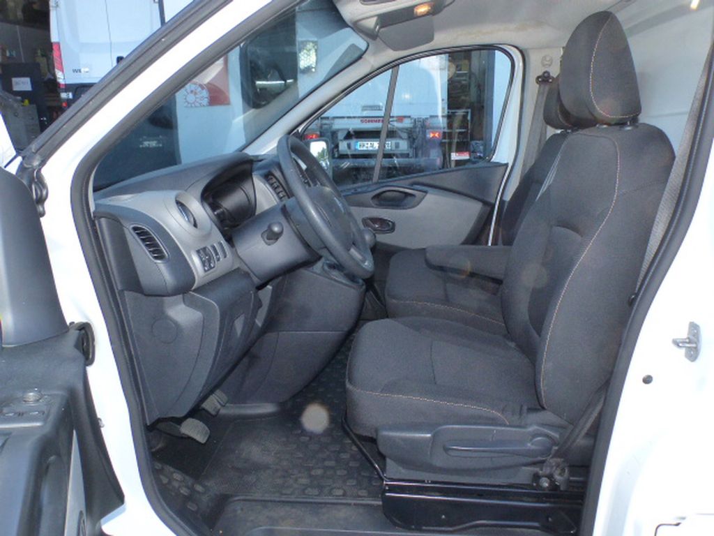 Renault Trafic 95 dCi-Energy Kasten L2H1 + Klima 3-Sitze - Photo 35