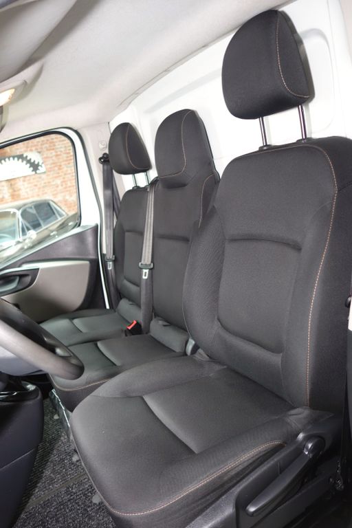 Renault Trafic Kasten L2H1 TüvNeu 1J Garantie AHK Kamera - Photo 12