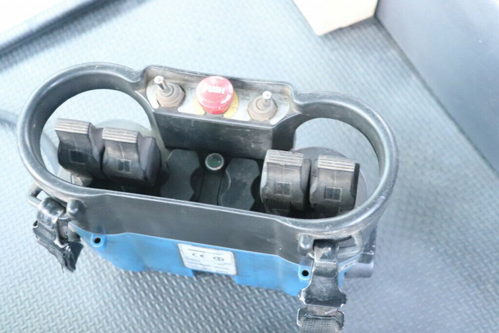 Scania P380 E5 6x2 Kran HMF1420 Funk Fernbedienung - Photo 30