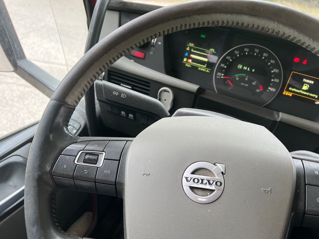 Volvo FH500 - Photo 23