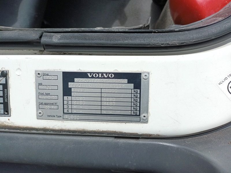 Volvo FL 12 -240 Chassis 11,9 to Klima 4x2 - Photo 35