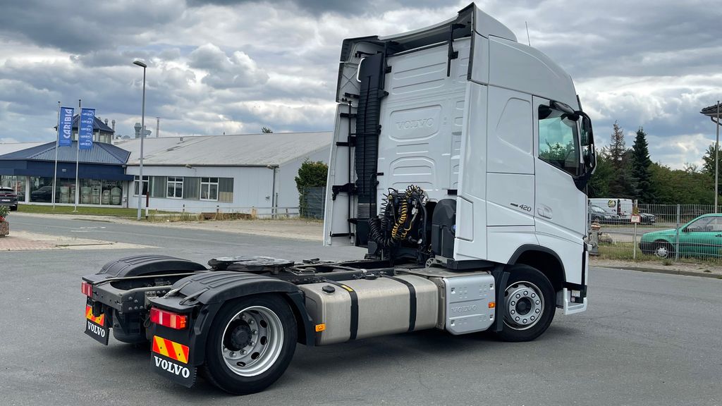 Volvo FH 420 LOWDECK MEGA GLOBETROTTER ACC FEB+ - Photo 6